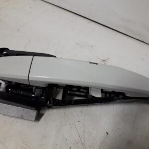 2014 HOLDEN COMMODORE DOOR HANDLE