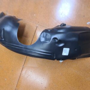 2005 FORD FOCUS RIGHT GUARD LINER