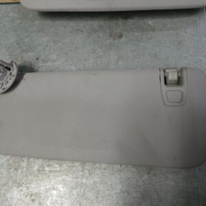 2011 HOLDEN CRUZE SUN VISOR