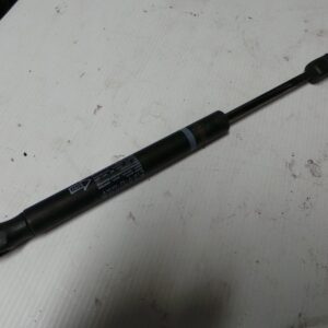 2007 HOLDEN COMMODORE HATCH STRUT