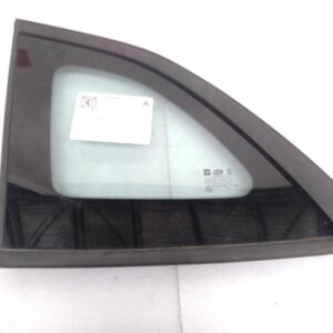 2017 HOLDEN CRUZE LEFT REAR SIDE GLASS