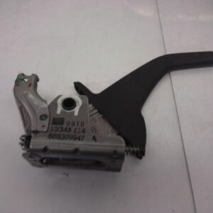 2010 HOLDEN CRUZE HANDBRAKE LEVER