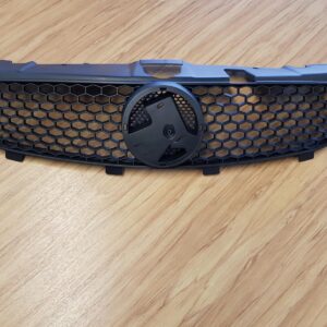 2006 HOLDEN COMMODORE GRILLE