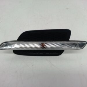 2009 HOLDEN COMMODORE RIGHT INDICATOR FOG SIDE