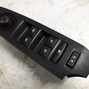 2015 HOLDEN TRAX POWER DOOR WINDOW SWITCH