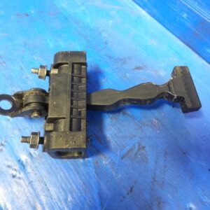 2009 FORD FALCON DOOR HINGE RUNNER