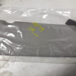 2014 HOLDEN COMMODORE SUN VISOR