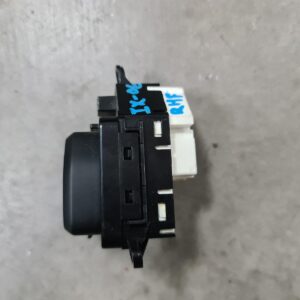 2011 HYUNDAI IX35 MISC SWITCH RELAY