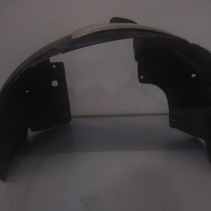 2016 HOLDEN TRAX LEFT GUARD LINER