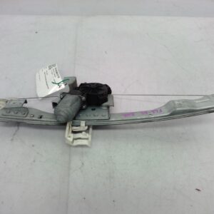 2011 FORD FALCON RIGHT REAR WINDOW REG MOTOR