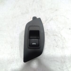 2018 HOLDEN EQUINOX POWER DOOR WINDOW SWITCH