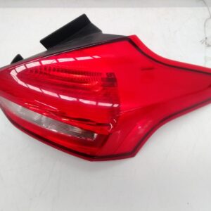 2017 FORD FOCUS RIGHT TAILLIGHT