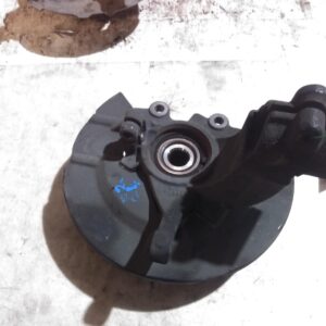 2013 FORD KUGA RIGHT FRONT HUB ASSEMBLY