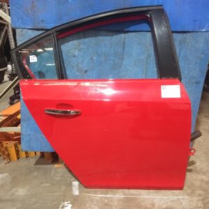 2011 HOLDEN CRUZE RIGHT REAR DOOR SLIDING