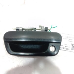 2014 HOLDEN BARINA DOOR HANDLE