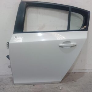 2012 HOLDEN CRUZE LEFT REAR DOOR SLIDING