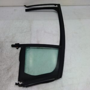 2019 HOLDEN COMMODORE LEFT REAR QUARTER (1/4) DOOR GLASS