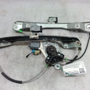 2012 HOLDEN COMMODORE LEFT FRONT WINDOW REGULATOR MOTOR