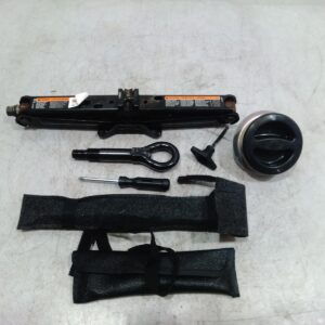 2012 HOLDEN CAPTIVA JACK TOOL KIT