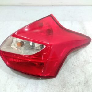 2014 FORD FOCUS RIGHT TAILLIGHT