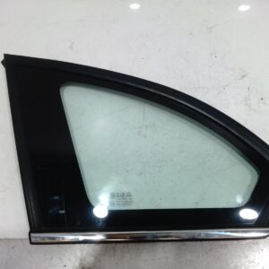 2012 HOLDEN CAPTIVA LEFT REAR SIDE GLASS