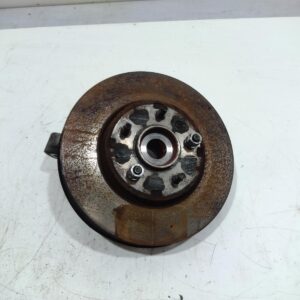 2011 HOLDEN CAPTIVA RIGHT FRONT HUB ASSEMBLY