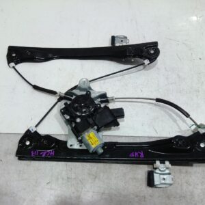 2015 HOLDEN CRUZE RIGHT FRONT WINDOW REG MOTOR