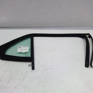 2020 HOLDEN EQUINOX RIGHT REAR QUARTER (1/4) DOOR GLASS