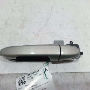 2011 FORD TERRITORY DOOR HANDLE