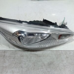 2017 FORD FOCUS RIGHT HEADLAMP