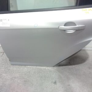 2017 FORD FOCUS LEFT REAR DOOR SLIDING