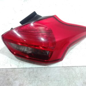 2017 FORD FOCUS RIGHT TAILLIGHT