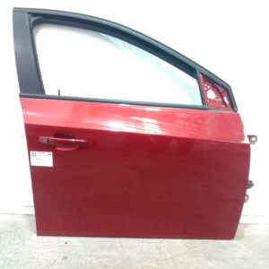 2016 HOLDEN CRUZE RIGHT FRONT DOOR