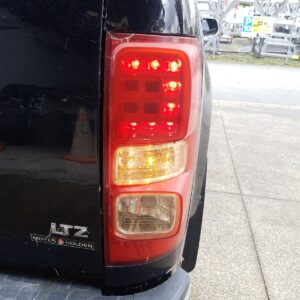 2014 HOLDEN COLORADO RIGHT TAILLIGHT