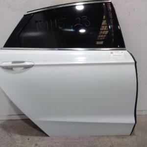 2016 FORD MONDEO RIGHT REAR DOOR SLIDING