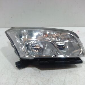 2014 HOLDEN TRAX RIGHT HEADLAMP