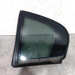 2015 HOLDEN COMMODORE LEFT REAR QUARTER (1/4) DOOR GLASS