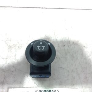 2011 FORD FIESTA MISC SWITCH RELAY