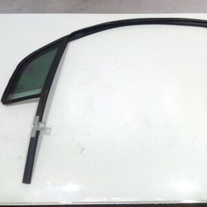 2014 HOLDEN TRAX LEFT FRONT QUARTER (1/4) DOOR GLASS