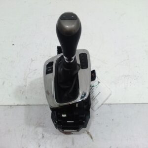 2015 HOLDEN MALIBU GEAR STICK SHIFTER