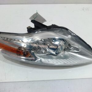 2011 FORD MONDEO RIGHT HEADLAMP