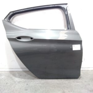 2017 HOLDEN ASTRA RIGHT REAR DOOR SLIDING