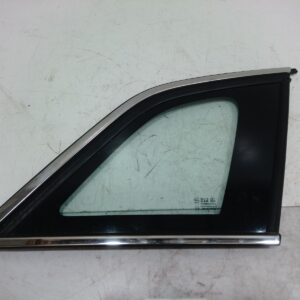 2011 HOLDEN CAPTIVA RIGHT REAR SIDE GLASS