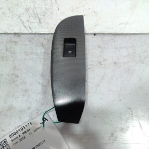 2015 HOLDEN MALIBU POWER DOOR WINDOW SWITCH