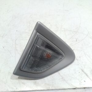 2008 HOLDEN CAPTIVA RIGHT INDICATOR FOG SIDE