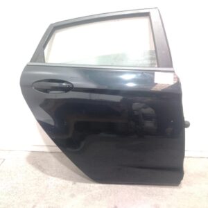 2014 FORD FIESTA RIGHT REAR DOOR SLIDING