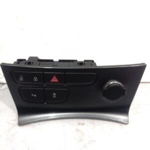 2015 HOLDEN MALIBU FLASHER HAZARD RELAY