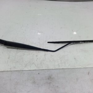 2013 HOLDEN CRUZE WIPER ARM