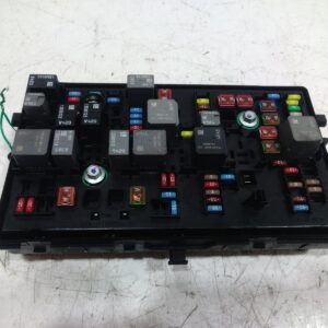 2016 HOLDEN CRUZE FUSE BOX