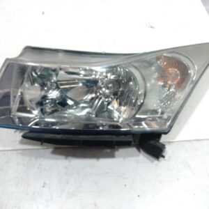 2016 HOLDEN CRUZE LEFT HEADLAMP